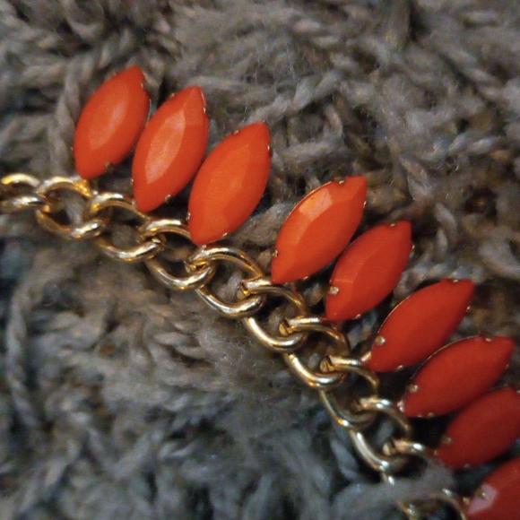 Lot A-1 - Picture 2 of 5